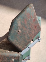 Vtg Grip-Loc Green Metal Tackle Tool Box Walton Products Made USA