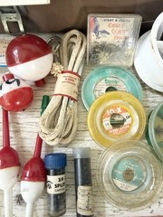 Vtg 1950s J.C. Higgins Metal Tackle Box Full Lot Boxed Heddon Lures Hooks Estate