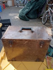 Vintage Hoffman’s Wood Fly Fishing Tackle Box Cod Fishing Rockfish Full Box Bass