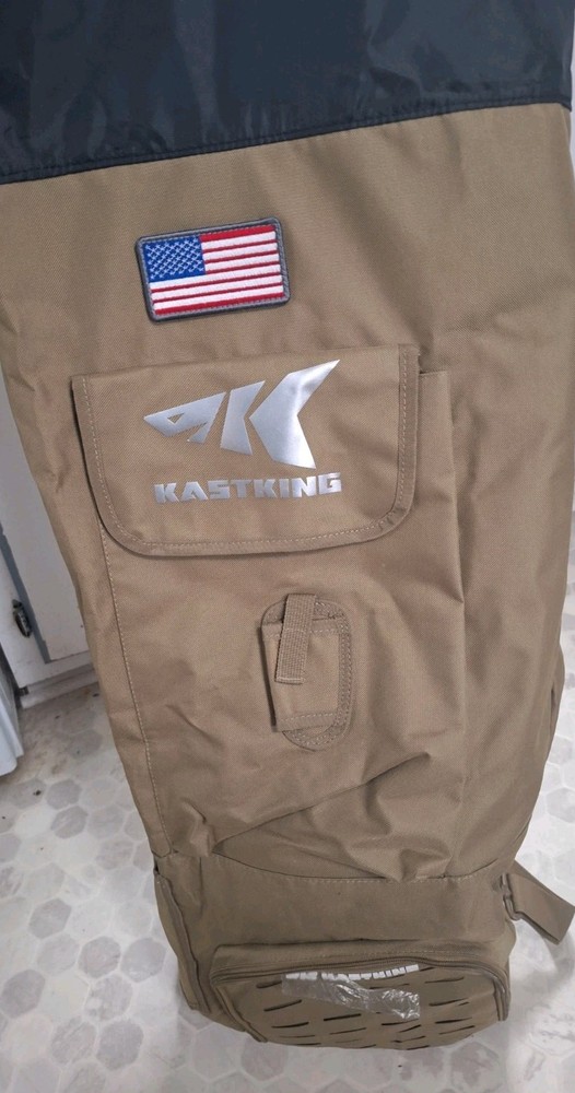 KASTKING Fishing Tackle Tall Cylinder Backpack