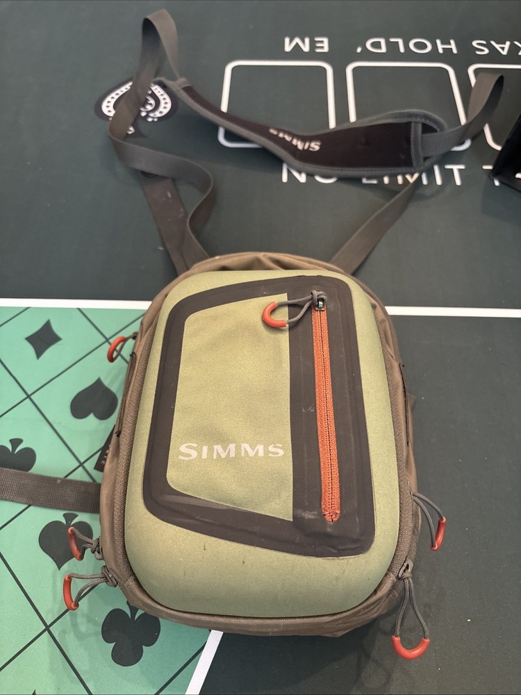 Simms Chest Pack – Green/gray 3 Pocket Strap Tackle