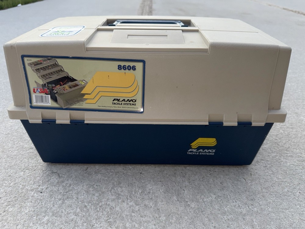 PLANO Tackle Systems 8606 Fishing Tackle Box with 6Tier Folding Trays Vtg USA