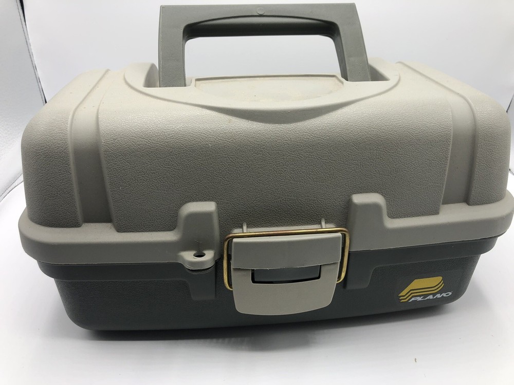 Plano 6201 1-Tray Original Tackle Box – Green and Gray (Very Good Condition)