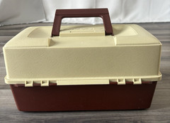 Vintage Plano Model 4200 Fishing Tackle Box w/ 2 Fold Out Trays and Dividers