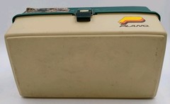 PLANO 16 COMPARTMENT GREEN TACKLE BOX MODEL 4100 Fast Shipping!