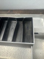 Vintage UMCO Corporation Model 500 Stipple Aluminum Tier Tackle Box 5″x7″x18″