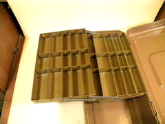 Unique Vintage Metal 2 tray tackle box 13 1/2″ x 7″ x 4 1/2″