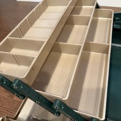 Vintage Plano 6 Tray Plastic Fishing Tackle Box 8600 Green Tan Clamshell