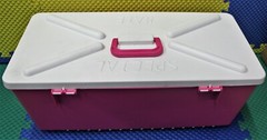 Special Mate 8″ Hanging Plug Box Holds 120 Plugs #8128 Pink