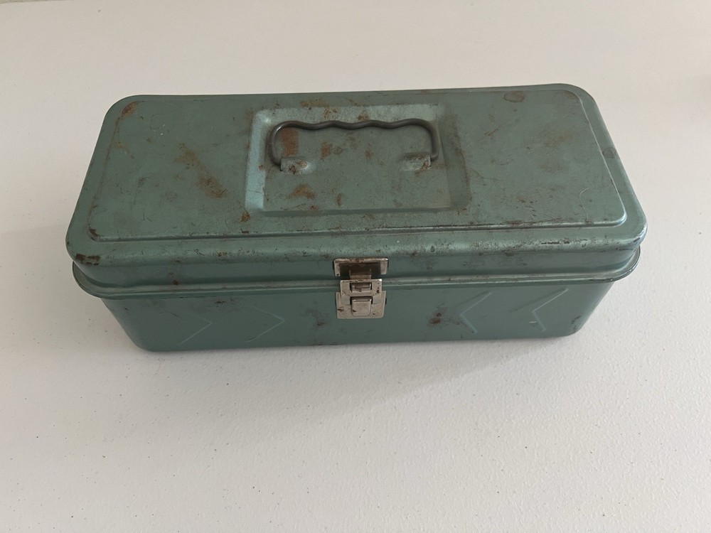 Vintage Old Fishing Tackle Box Metal Green Steel