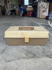 Plano 5000 Vintage Tackle Box NOT BROKEN*