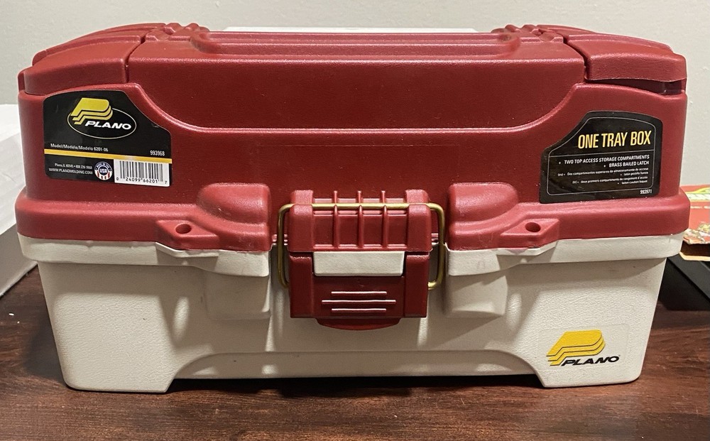 Plano 6201 One-Tray Tackle Box – Red/Gray – BRAND NEW