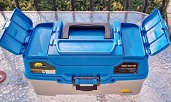 🔥PLANO 3-Tray TACKLE BOX W/ Dual Top Access~Collapsible Handle Blue/White “NEW”