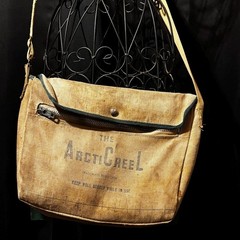 Vintage ArcticReel Canvas Bag – Adjustable Strap, Convertible Crossbody