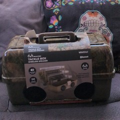 Vivitar Realtree Tackle Box Wireless Speaker Bluetooth Plastic Green/Brown