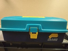 Plano Blue Plastic Tackle Box Hard Case, Removable Tray, 5 Dividers
