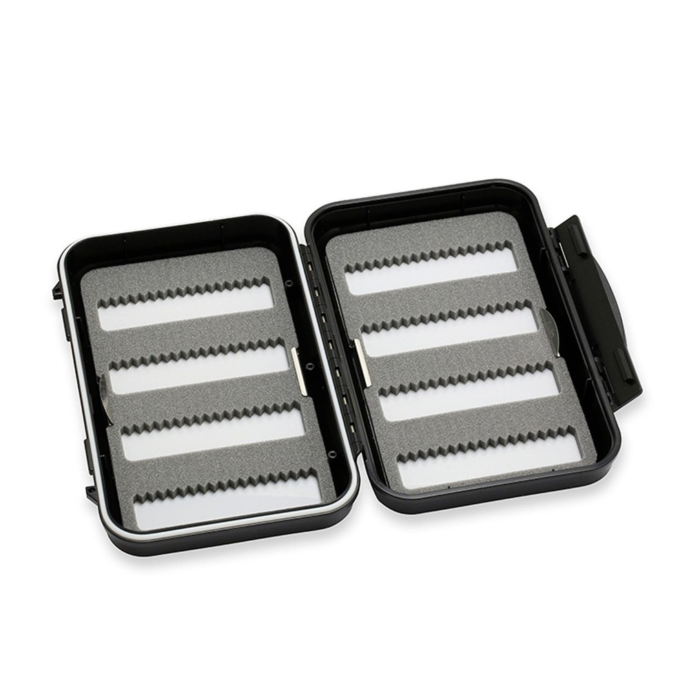 C&F Design CF-2544+ Attractor Fly Case Medium – New