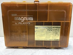 Plano Magnum 1122 double-sided fishing tackle box featuring 22 storage compartme