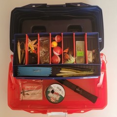 Flambeau Eagle Claw Tackle Box South Bend Adventure Pak Telescopic Rod Lures