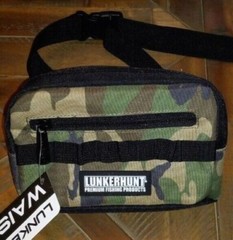 Lunkerhunt Camo Waist Fishing Bag – Fanny Pack With Lure Tackle Box – NEW!