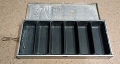 vintage UMCO Corporation P-60 aluminum TACKLE BOX clamshell lid 9″ x 4″ x 1″