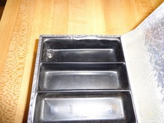 UMCO Model 10 Tackle Box VGC See Pictures for best description Fly Lures Added