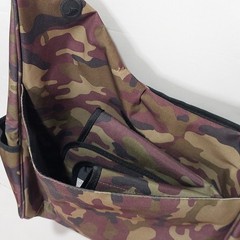 Bass Pro Shop Crossbody Camo Satchel Bag Messenger Style Tackle / Equipment Bag