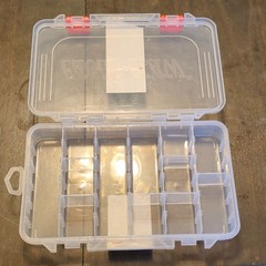 Eagle Claw Bass Tackle Kit Clear Plastic Tackle Box Removable Dividers TK-BASS1
