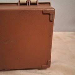 Vintage Plano Molding Co Model 2200 2 Tray Fishing Tackle Box Brown Made In USA