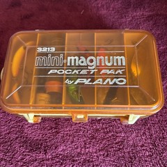 Mini Magnum Pocket Pak Tackle Box With Fishing Lures