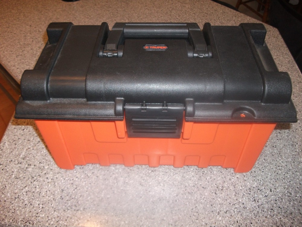 Truper- 14″ X 7” X 6/1/2” tool box without compartments
