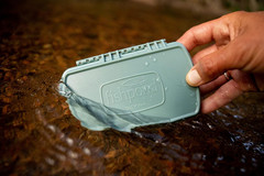 Fly Box Waterproof Silicone Slit Small MagPad Pescador Smoke Grey Fly Fishing