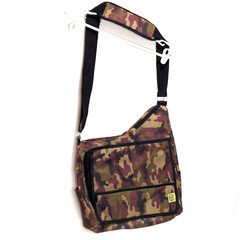 Bass Pro Shop Crossbody Camo Satchel Bag Messenger Style Tackle / Equipment Bag