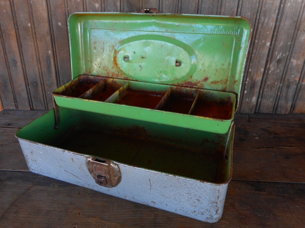Vintage Fishing Tackle Box Shelf Silver Sport King Fisherman Rusted