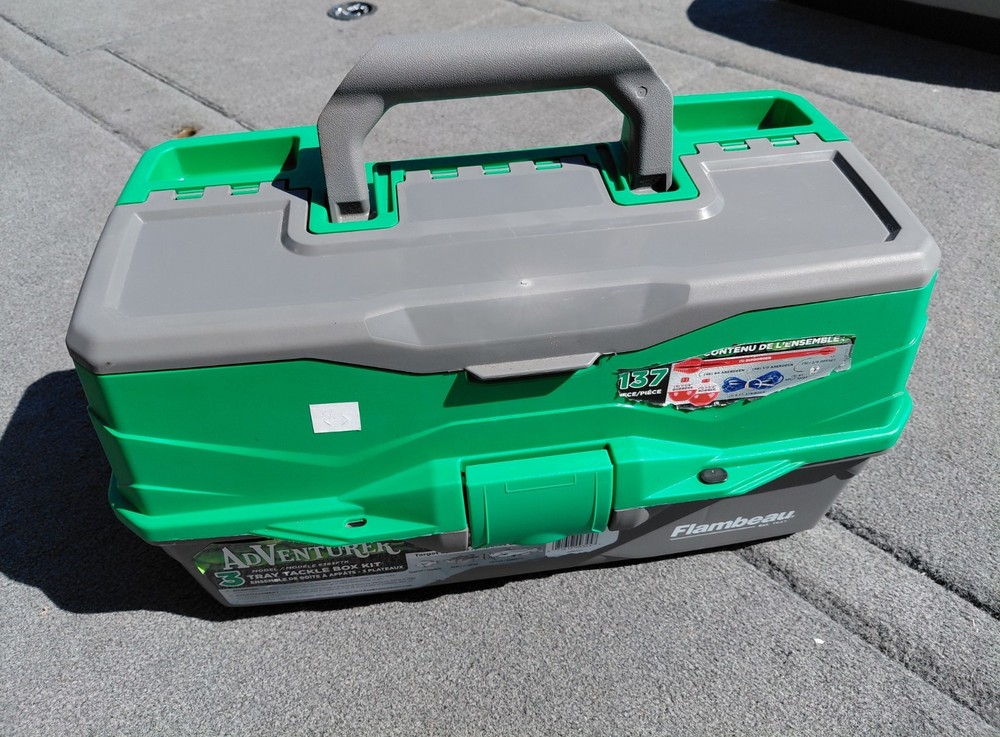 NEW – Flambeau Adventurer 3-Tray 137-Piece Tackle Box Kit – Model # 3883FTK