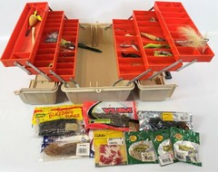 Vintage Flambeau 1566 Adventurer 6 Tray Plastic Tackle Box w Lures Bobbers Worms