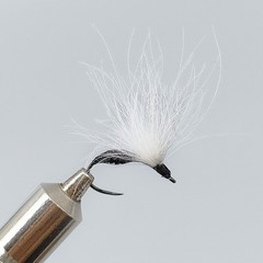 Dry Fly Lures 5 Pieces for Trout Bass High Carbon Steel Hooks Floating
