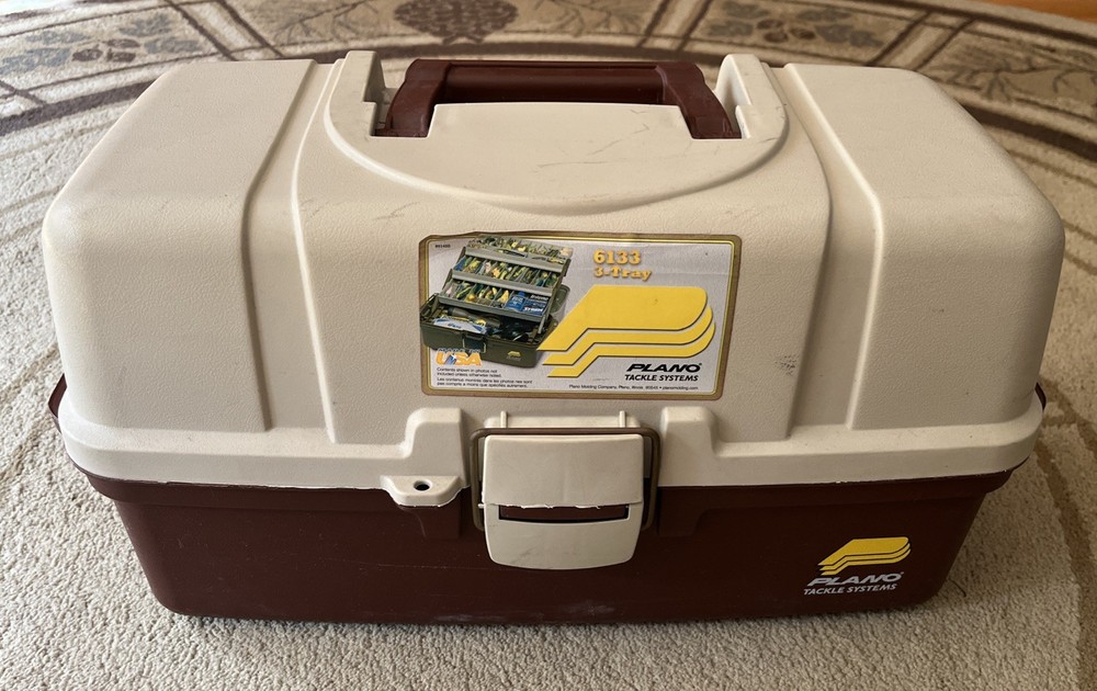 Plano 6133 Fishing Tackle Box 3-Tray Fold-Out Brown Tan Used 🔥