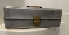 Vintage UMCO 3 Tray Tackle Box 175A Used