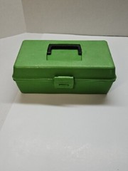 Vintage Tackle Box & Tackle Adventurer 1099 Plastic
