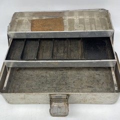 VTG UMCO 102A Fishing Tackle Box Hammered Aluminum Metal 2 Tray USA Patina