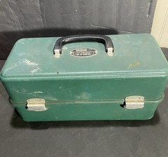 Vintage UMCO Tacklebox Model 103U Aluminum Fishing Tackle
