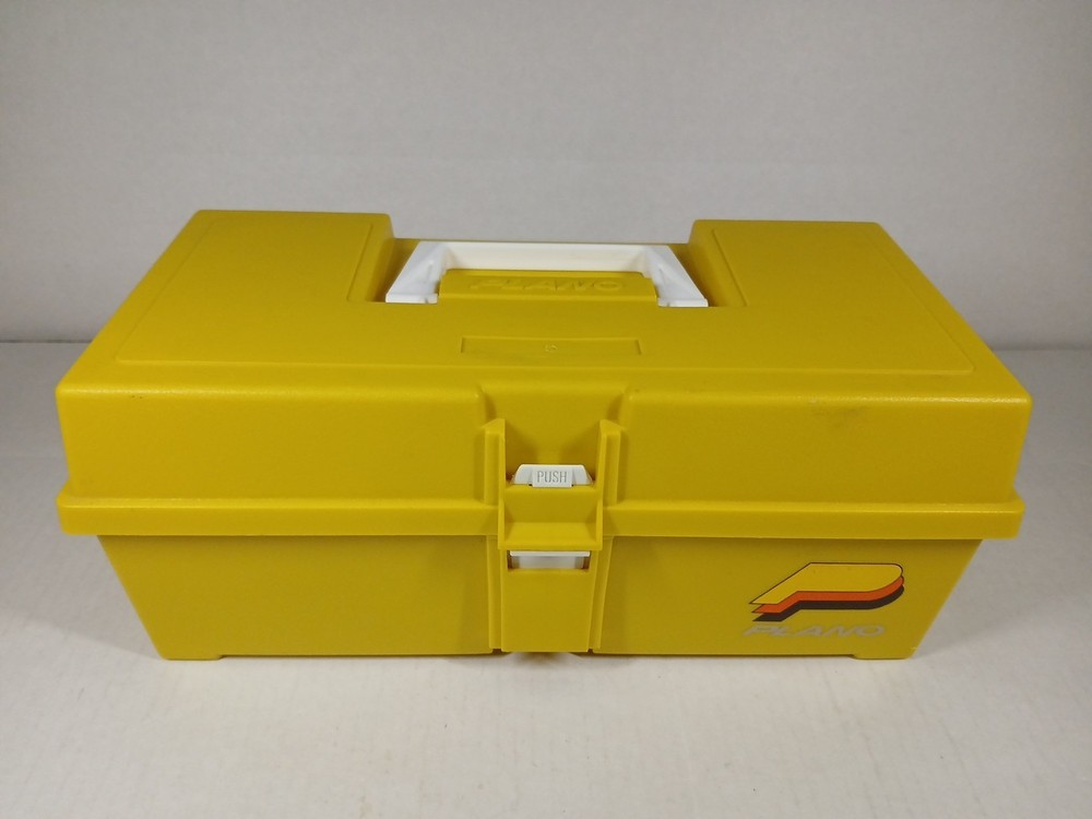 Vintage Plano Plastic Yellow Fishing Tackle Box w/ 1 Tray 6 Compartment