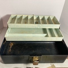 Vintage Two Tray Fishing Tackle Box With Shakespeare Wondereal & Various Tackle