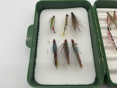 Washington State Fly Fishing Lure Box Flat Foam Plastic Organizer With 13 Flies