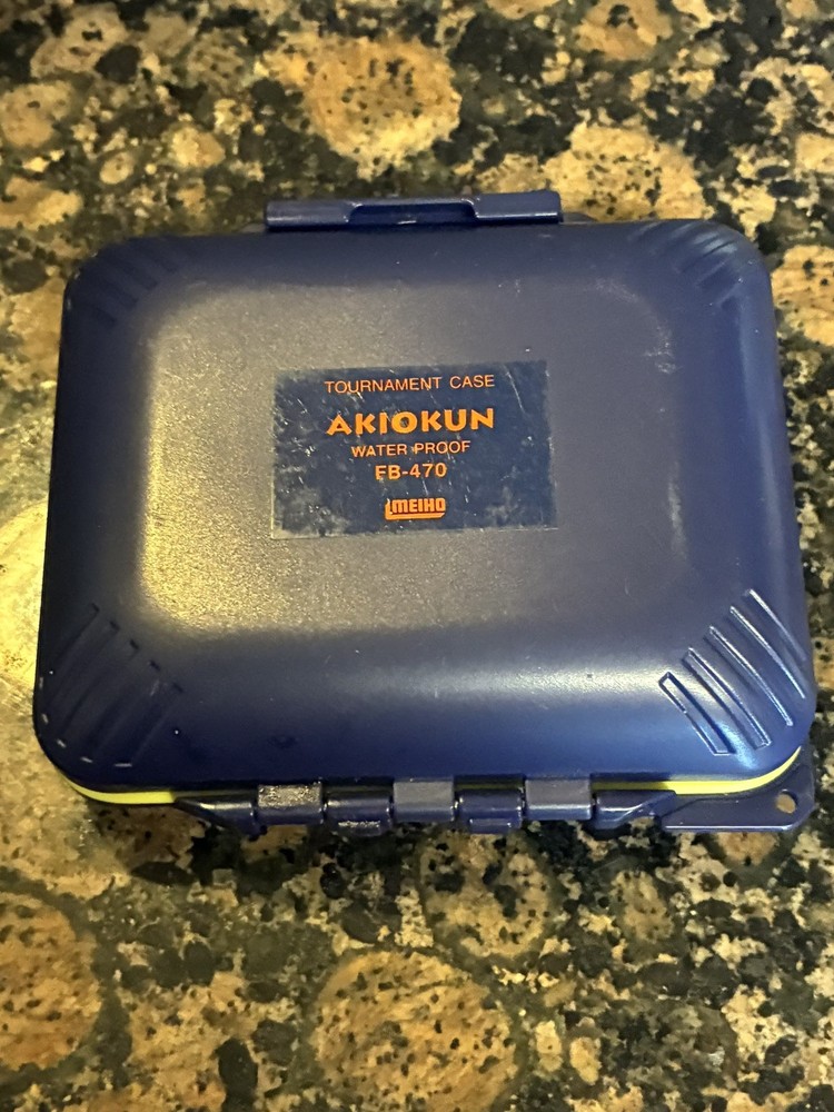 Meiho Akiokun FB-470 Water Proof Tournament Case Navy New READ DESCRIPTION.