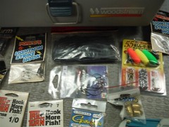 Woodstream tackle box loaded with game fish lures, hooks, worms tools jigs *216