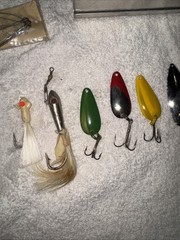 2 Vintage UMCO Corp. Model 10 2- Sided Aluminum Terminal Tackle Box + 18 Lures