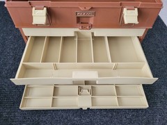 Plano 757 Vintage Fishing Tackle Box Top Storage – Made In USA – See Pictures