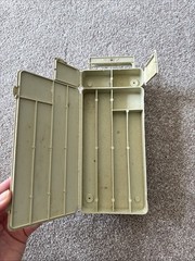Vintage Rebel 308 Hard Plastic 8 Compartment Fishing Tackle Box Carrying Case